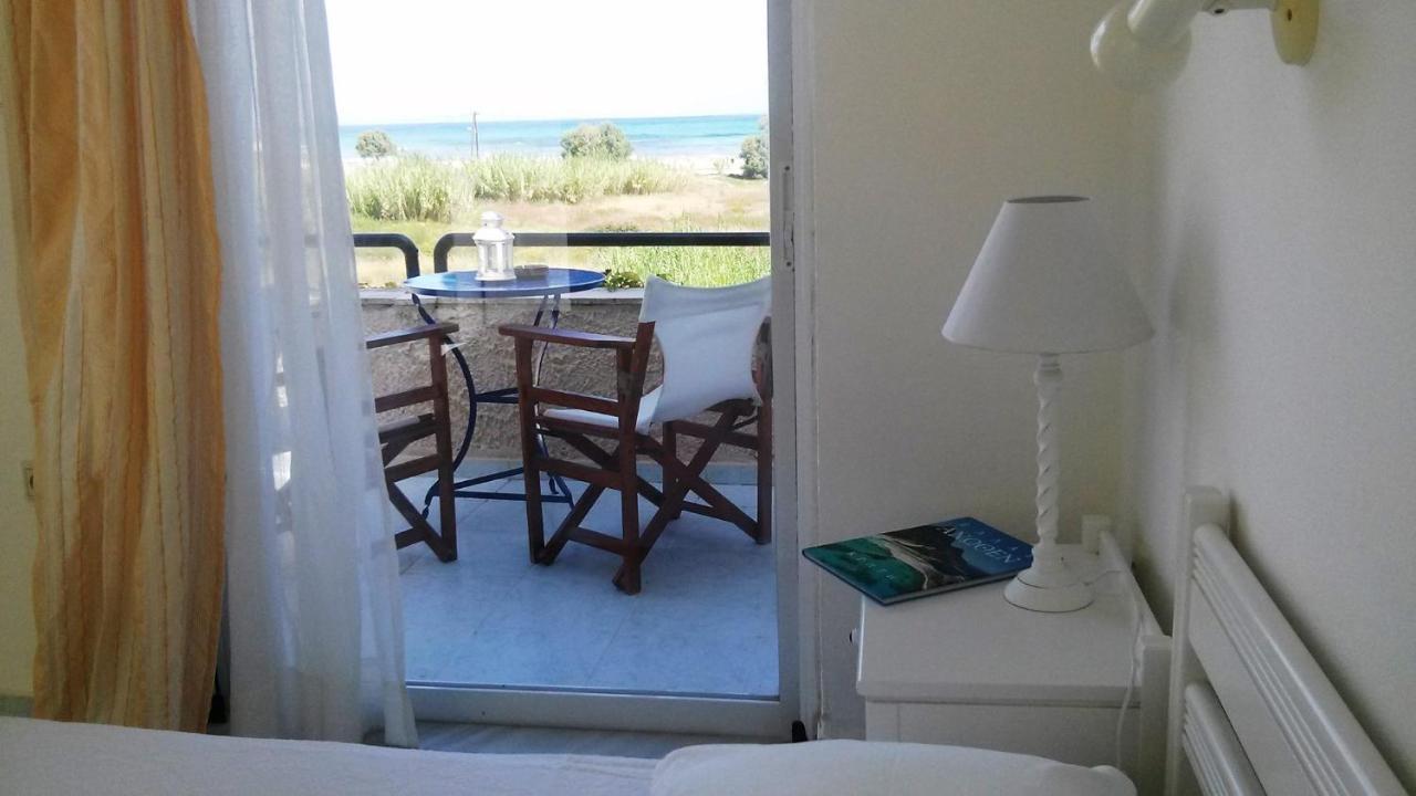 Villa Fleria Seaside Studios & Apts Gerani  Екстер'єр фото